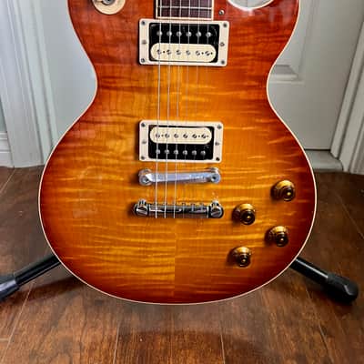 Gibson Les Paul Standard Plus 2001 - Sunburst image 2