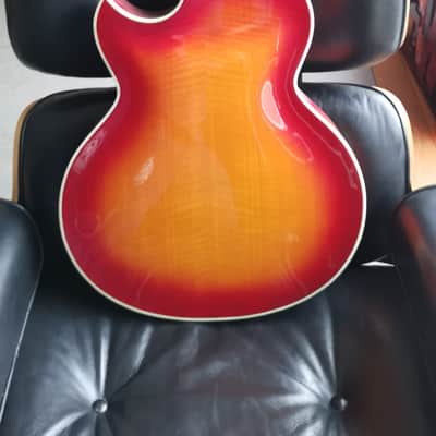 HOFNER 477  1980 Redburst image 7