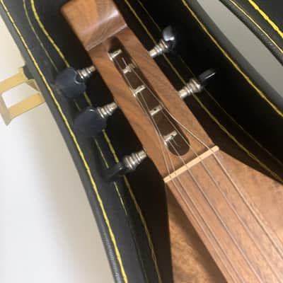 Pigeon River Instruments 5 String Dulcimer with Case image 2