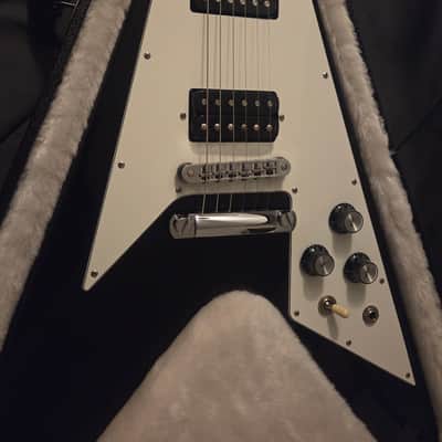 Free Shipping! Gibson Flying V 2012 Ebony With Hardshell Case image 3