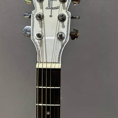 Esteban Crystal Heart Single cut acoustic image 10