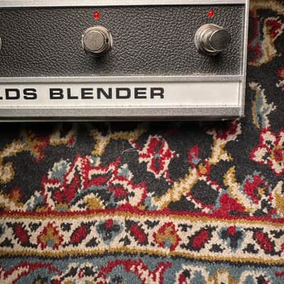 Fender Shields Fuzz Blender Octave Fuzz Pedal image 2