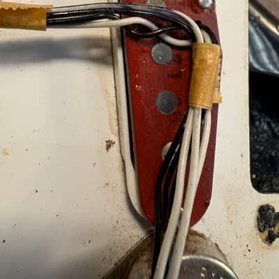 Fender V000 Serial Number American Vintage 1957 RI Stratocaster 1982 - Black image 16