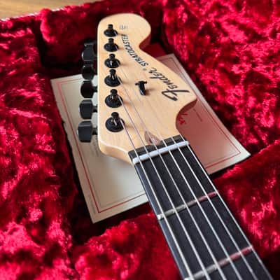 Fender Jim Root Artist Series Signature Stratocaster MINT! image 8