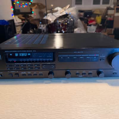 Luxman R-113 Digital Synthesizer AM/FM Stereo Receiver Cleaned & Serviced Beauty image 2