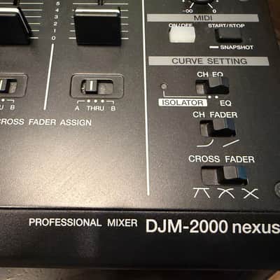 Pioneer DJM-2000NXS 4-channel Linkable DJ Mixer 2010s - Black image 3