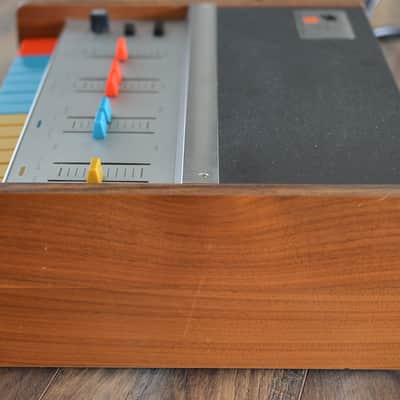 Hammond Innovex Condor GSM Vintage Multi Effect Guitar Synth Unit - Jimi Hendrix Black image 6