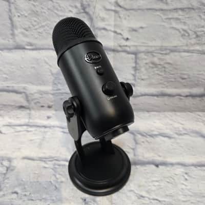 Blue Yeti Microphone image 1