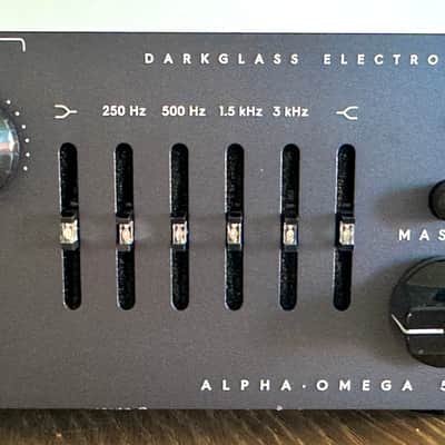 Darkglass Electronics Alpha Omega 500-Watt Bass Amp Head w/ Super Intelligent Footswitch image 5