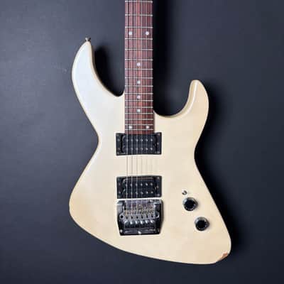 1985 Dean Bell Aire  USA body and Neck japan pups and hardware, 70’s gibson tuners image 3