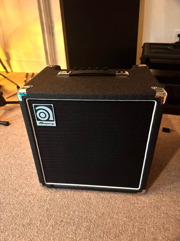 Ampeg BA-108 25-Watt 1x8" Bass Combo 2007 - 2013 - Black Bild 1