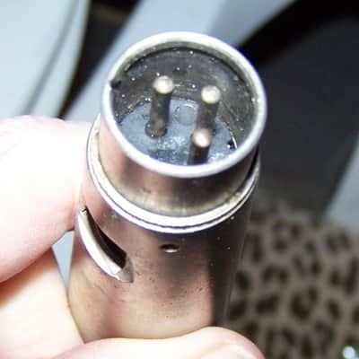 AKG D 1000E Cardioid Dynamic Microphone image 3