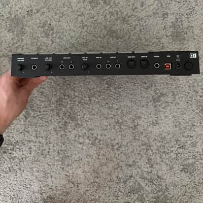 Native Instruments Maschine MKIII 2010s - Black image 3