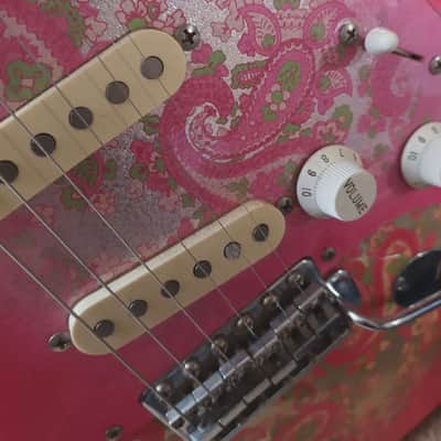 Fender Stratocaster 1985 made in Japan. All original. Paisley Pink. The Pink Panther. image 4