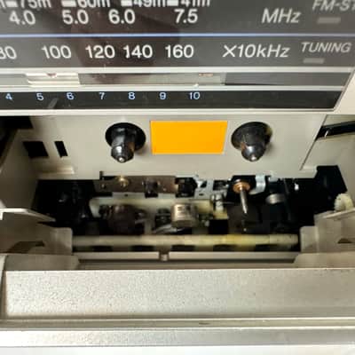 Vintage Toshiba RT-SX3 Boombox Radio Cassette Player Stereo Equalizer Japan image 6