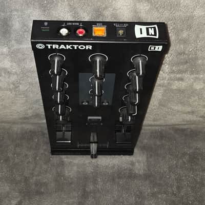 Native Instruments Traktor Kontrol Z1 2010s - Black image 2