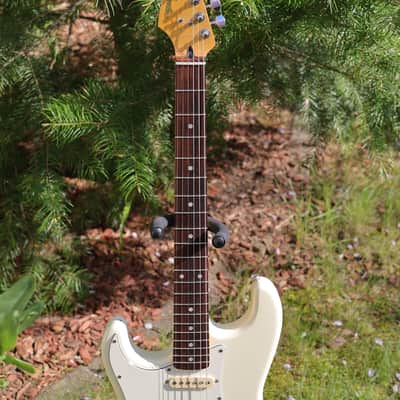 Fender Stratocaster White 1993 Left Handed Kurt Cobain Strat Japan Nirvana Guitar + Hotrail image 10
