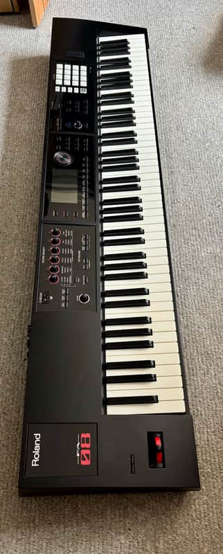 Roland FA-08 88-Key Music Workstation 2014 - Present - Black image 1
