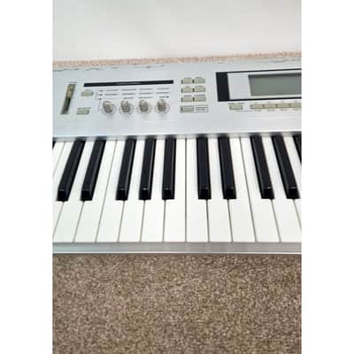 Korg Triton Le 73 (+ sampling board) - Synthesizer Keyboards - Good w/ Power Supply image 6