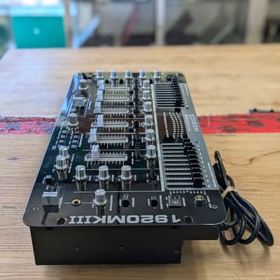 EDISON PROFESSIONAL 1920MKIII DJ Mixer 6 Channels image 4