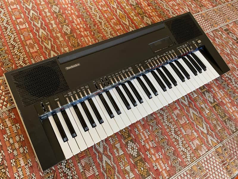 Vintage Technics SX K200 keyboard 1982 Casio Casiotone Leonard