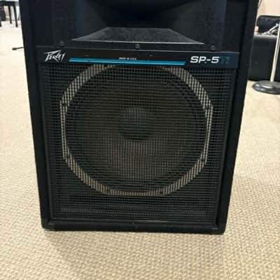 A Pair of Peavey SP 15M 90's - Black image 2