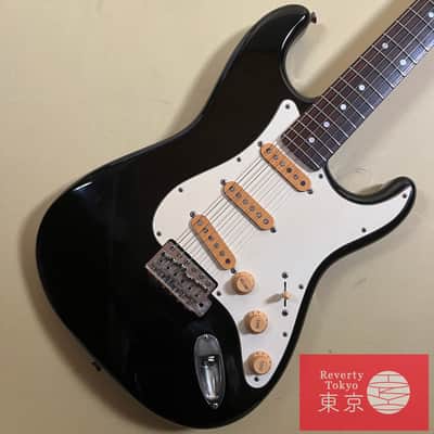 Fender Japan ST33R Stratocaster E Serial 1980s Electric Guitar image 1