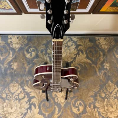 Gretsch G6119T Players Edition Tennessee Rose - 2016 - Deep Cherry Stain, Bigsby image 2
