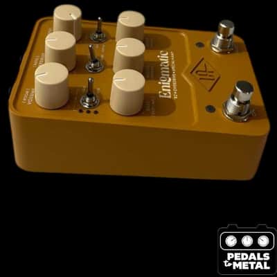 Universal Audio Enigmatic '82 Overdrive Special Amp 2024 - Present - Gold - X17665 image 4