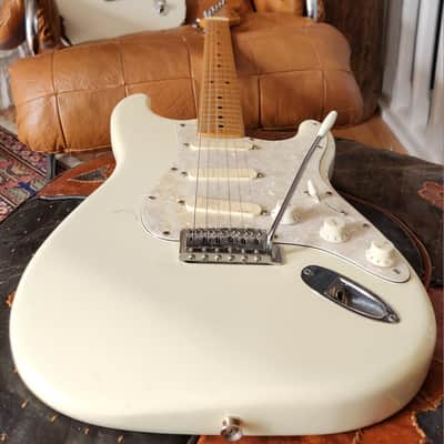 Fender Transitional Period (MIJ to MIM) Fujigen Stratocaster Olympic White 1990 MIM image 18