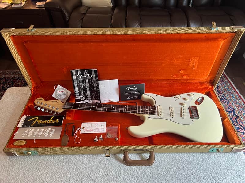 Fender Jeff Beck Artist Series Stratocaster with Hot Noiseless Pickups 2001 - Present - Olympic White image 1