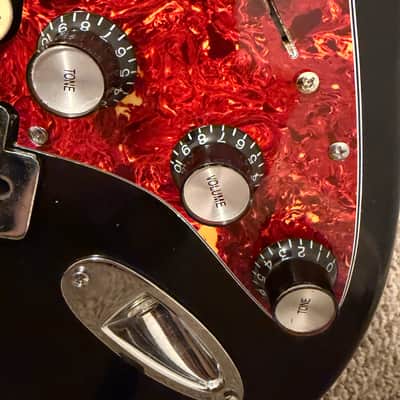 Samick Strat-Style electric guitar 1995 - black image 16