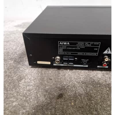 Aiwa XT-005 - Stereo Tuner - Excellent w/ Original Box image 4