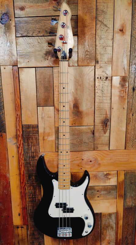Peavey Fury Bass 1989 - Black image 1