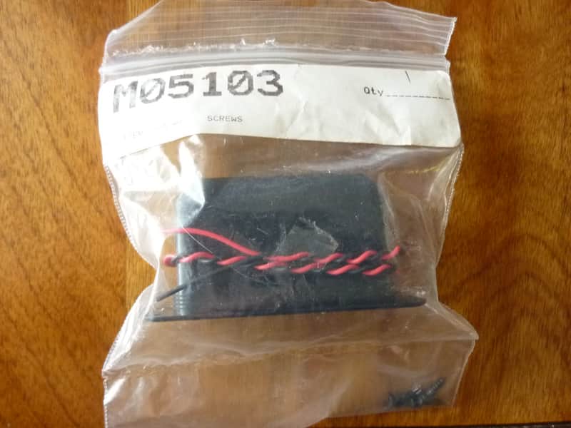 Ernie Ball Music Man Flip top Battery Box Stingray Bass NEW image 1