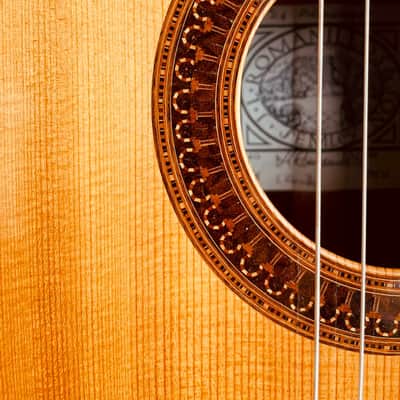 Jose Luis Romanillos 1996 - high-end classical guitar with impressive sound qualities - check video! image 15