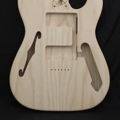 Freakaster Telecaster Custom Relic Body Lake Placid Blue Over
