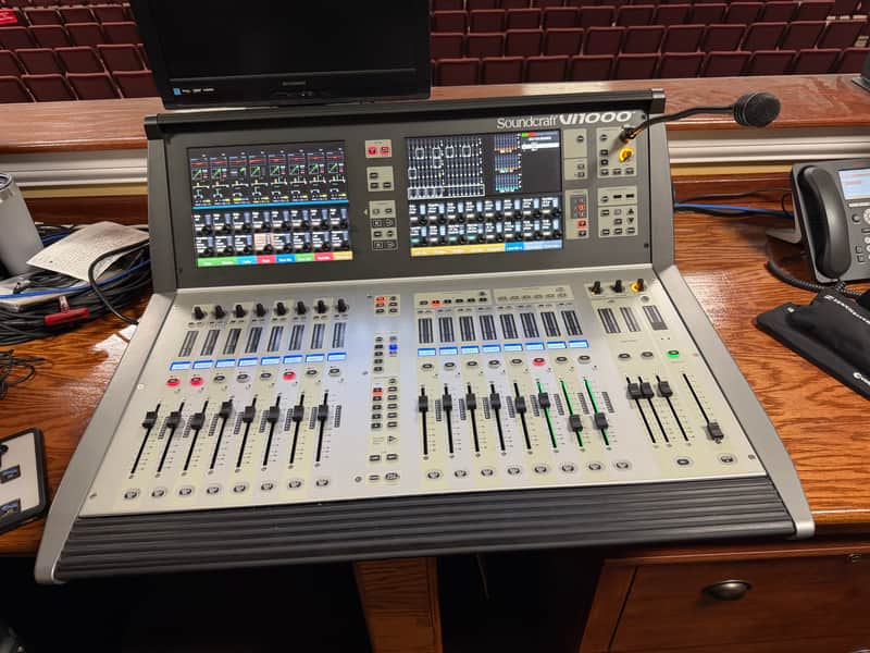 SOUNDCRAFT Vi1000 image 1