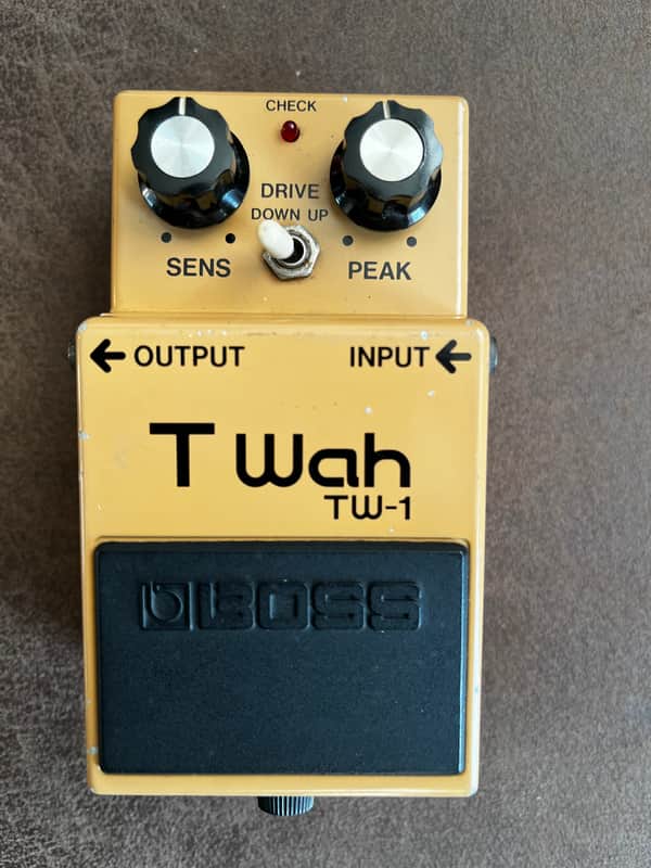 Boss TW-1