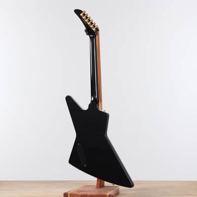 Gibson Custom Explorer Custom, Ebony | Demo image 4