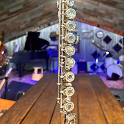 Armstrong 103OS Student Model Open-Hole Flute with C Foot, Offset G 2010s - Silver-Plated image 2