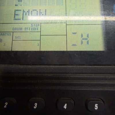 Alesis SR-16 Drum Machine 90s - Black image 2