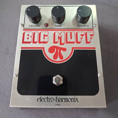 Electro-Harmonix Big Muff Pi Silver/Black/Red W/Orig Box, cable, & paperwork *** FREE SHIPPING *** image 4