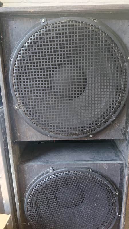 Celestion FTR18-4080FD 2000 - Very Good image 1