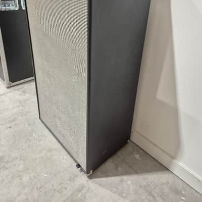 Fender Bassman 810 Neo Bass Amplifier Cabinet - 8x10" Neo Speakers, 2000 Watts - Excellent w/ Flight Case image 3
