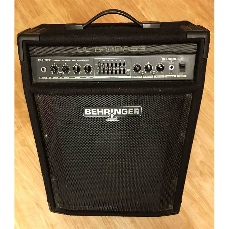 Used Behringer BXL3000 ULTRABASS 300w 115 Bass Combo Amplifier image 1