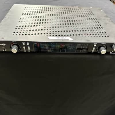 Universal Audio Apollo 8 QUAD Thunderbolt 2 Audio Interface | Reverb