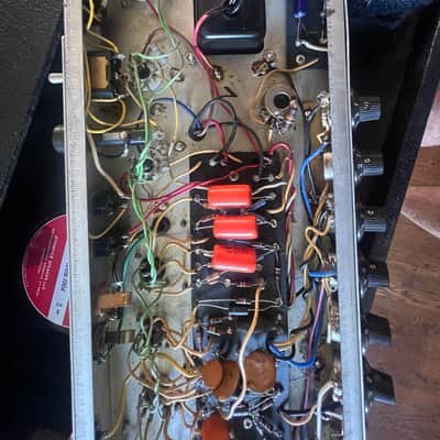 Vintage Fender Deluxe Reverb  2-Channel 22-Watt 1x12" Guitar Combo 1968 - 1969 - Silverface image 15