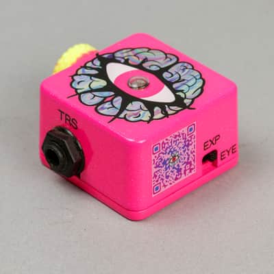 Pedal Brainz Third Eye Light Controlled Expression Pedal - Pink image 2
