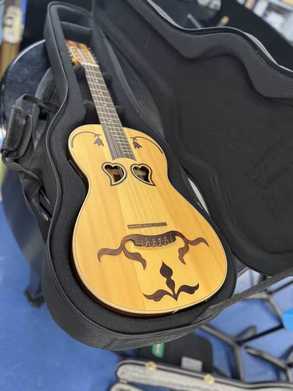 APC Viola Amarantina 2019 image 1